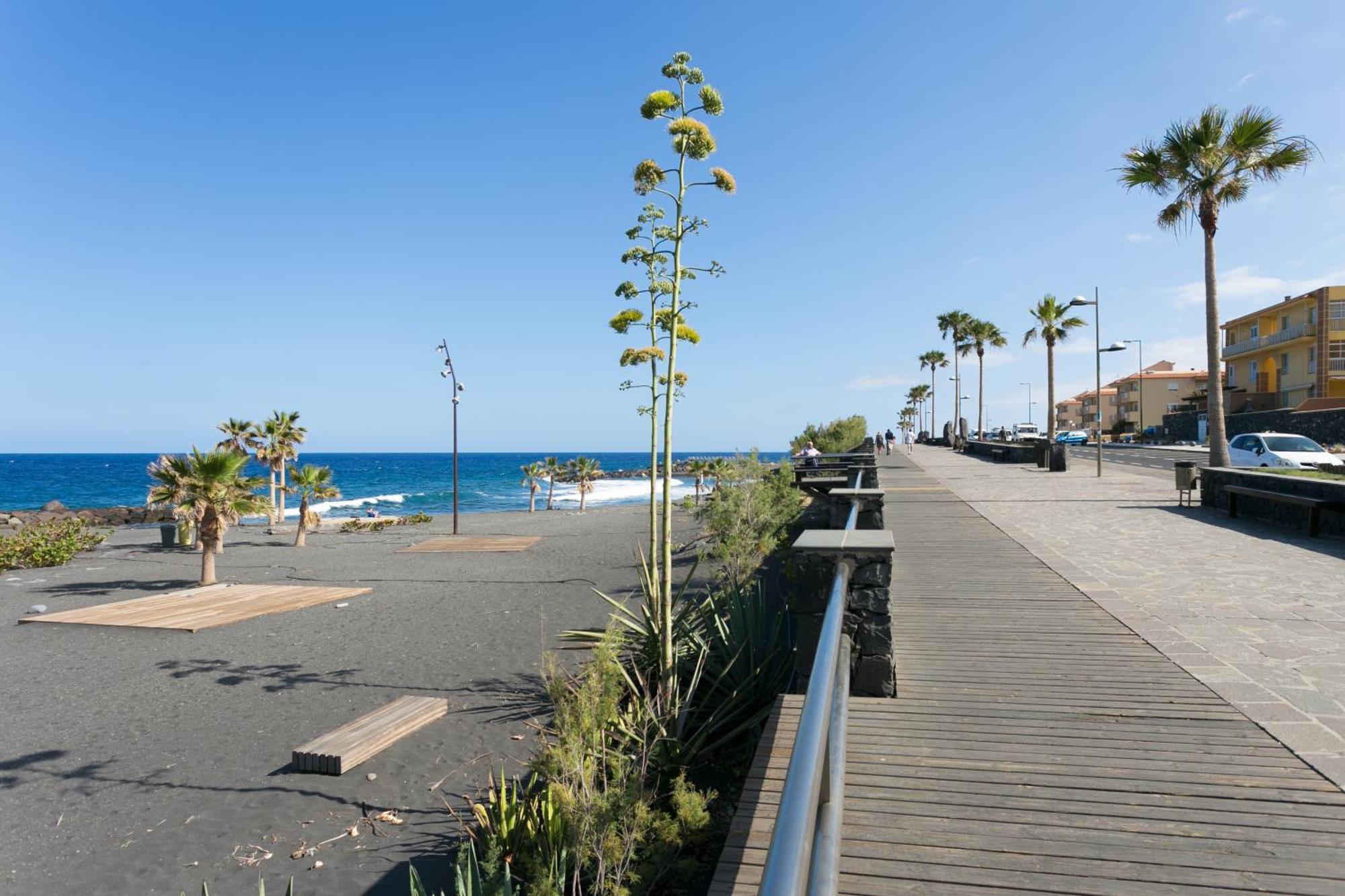 Home2Book Stunning Sea Front Caletillas, Pool Candelaria Ngoại thất bức ảnh