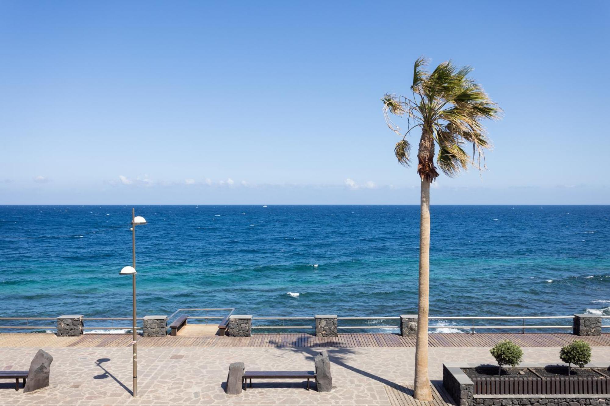 Home2Book Stunning Sea Front Caletillas, Pool Candelaria Ngoại thất bức ảnh